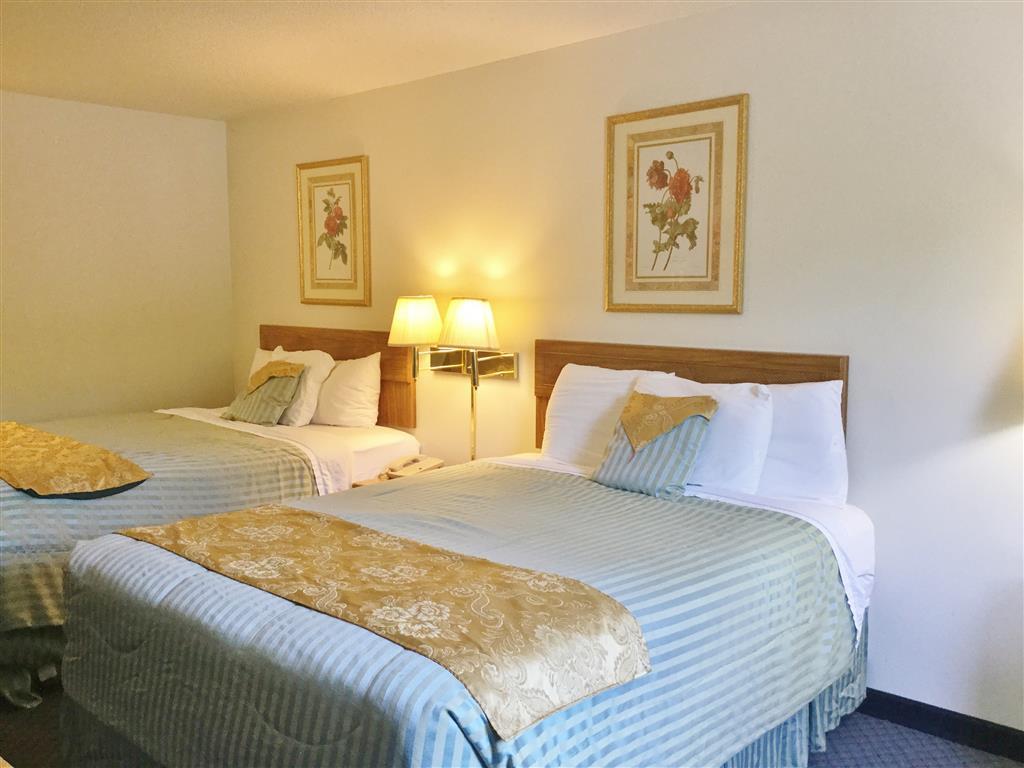Hotel Amerihost & 2*